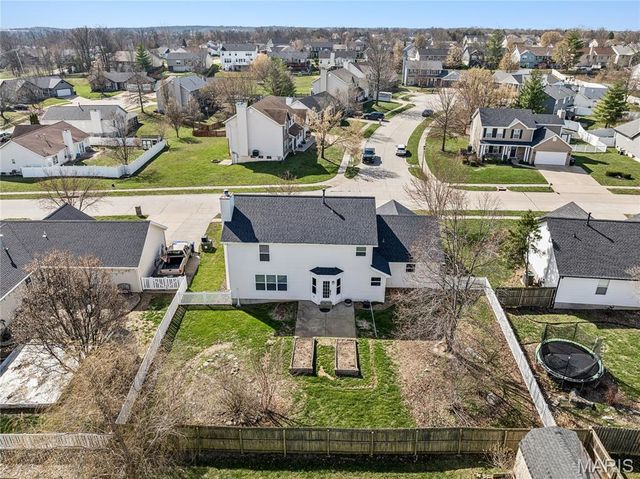 2005 Trio Drive, Wentzville, MO 63385