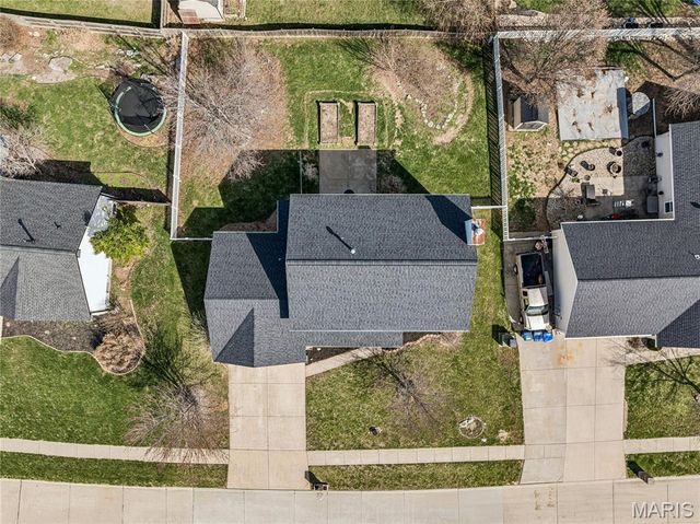 2005 Trio Drive, Wentzville, MO 63385