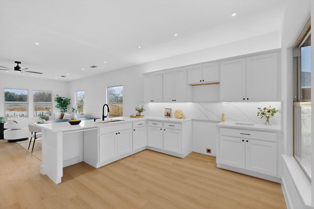 10166 Budtime Lane, Dallas, TX 75217