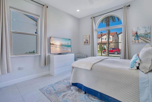 10481 ROYAL CYPRESS WAY, Orlando, FL 32836