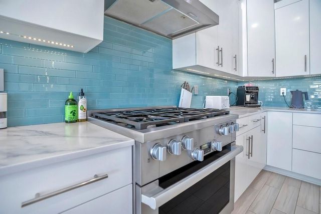 10481 ROYAL CYPRESS WAY, Orlando, FL 32836