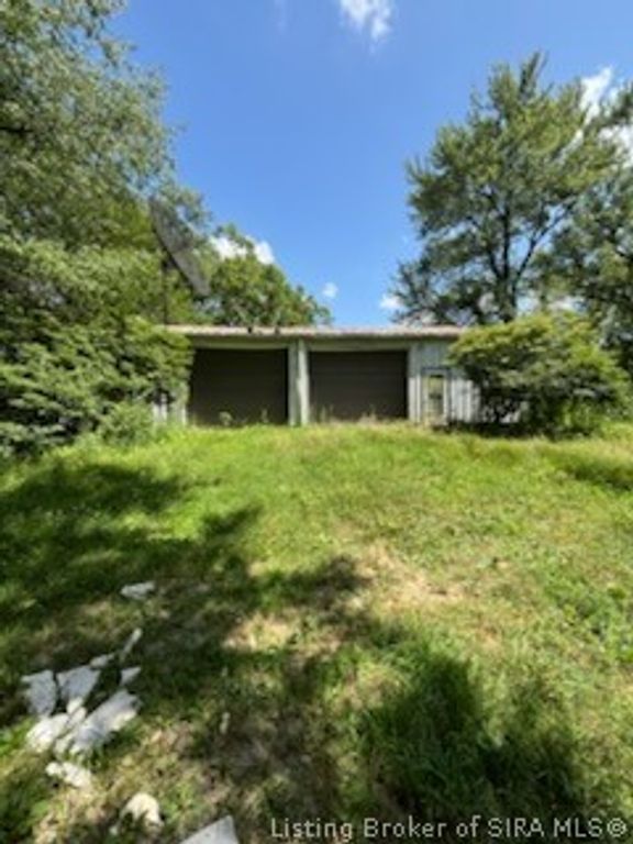 5456 State Road 111, New Albany, IN 47150