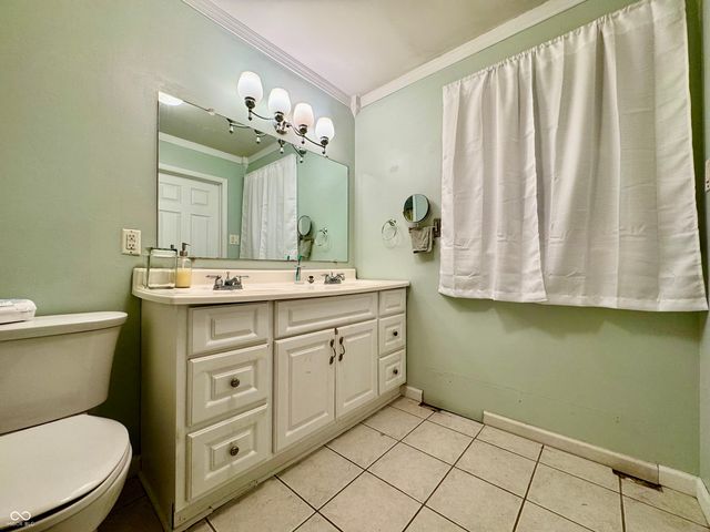 333 Oakridge Drive, North Vernon, IN 47265