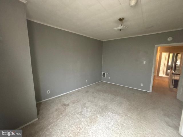 1115 E 11TH ST, Crum Lynne, PA 19022