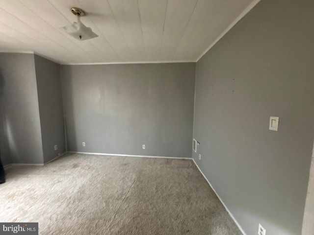 1115 E 11TH ST, Crum Lynne, PA 19022