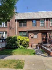 82-57 167th Street 1/2, Hillcrest (queens), NY 11432