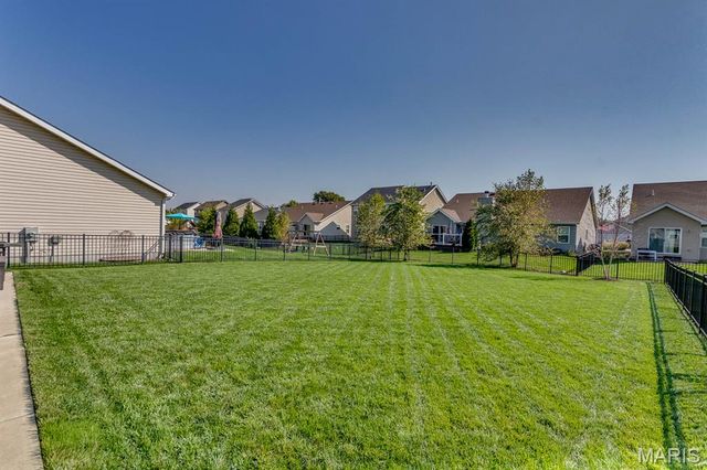 3452 Charlestowne Crossing Drive, St Charles, MO 63301