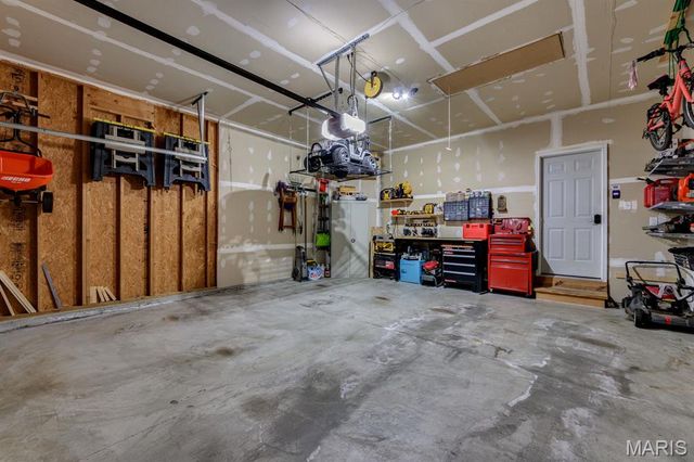 3452 Charlestowne Crossing Drive, St Charles, MO 63301