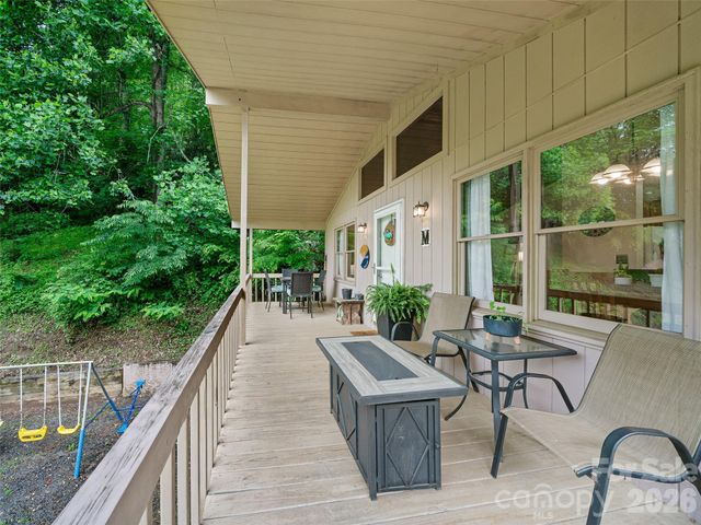 839 Mckinney Road, Burnsville, NC 28714