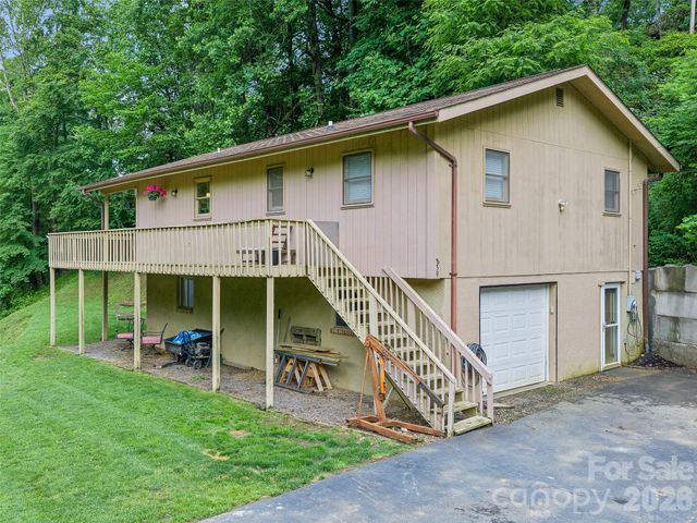 839 Mckinney Road, Burnsville, NC 28714