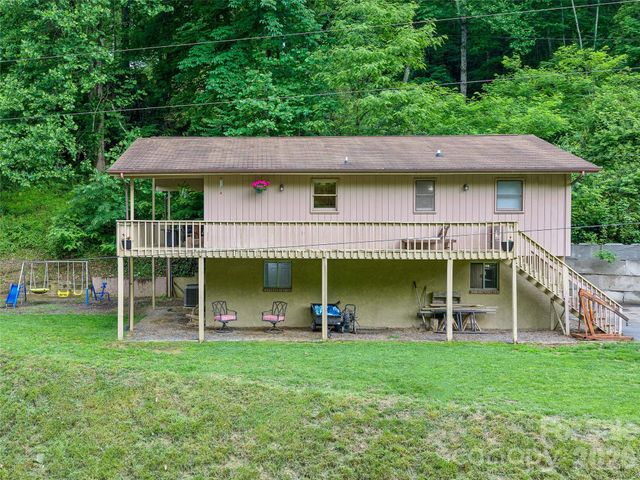 839 Mckinney Road, Burnsville, NC 28714