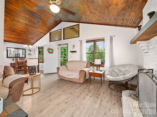 839 Mckinney Road, Burnsville, NC 28714
