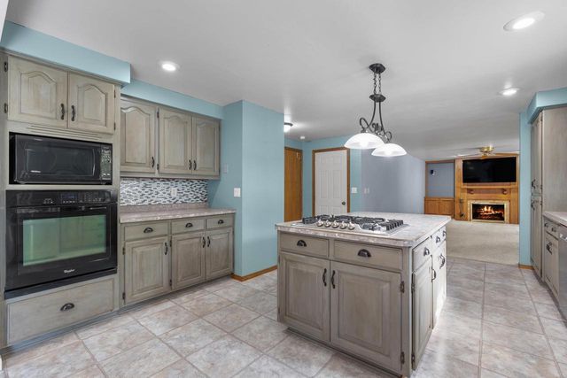 2153 BALSAM WAY, Green Bay, WI 54313
