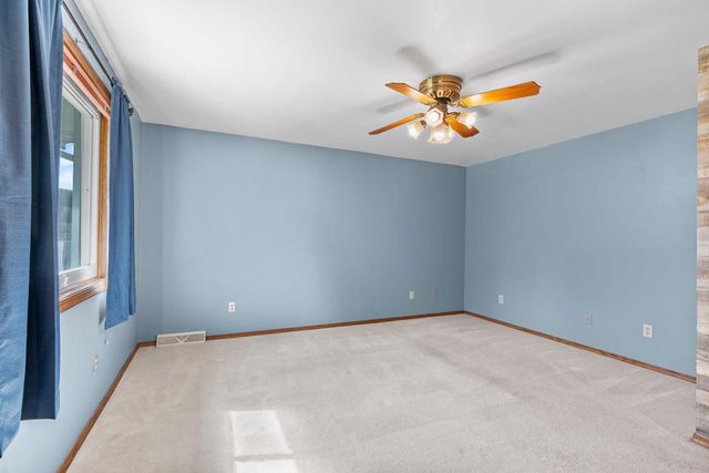 2153 BALSAM WAY, Green Bay, WI 54313