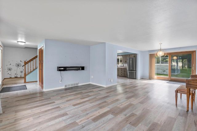 2153 BALSAM WAY, Green Bay, WI 54313