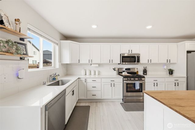 19805 136th Avenue E, Graham, WA 98338