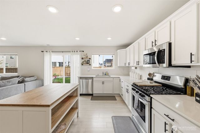 19805 136th Avenue E, Graham, WA 98338
