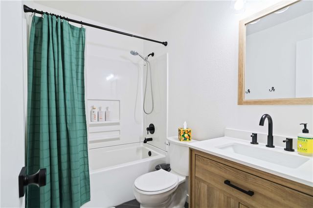 74 Witherby Drive, Bella Vista, AR 72714