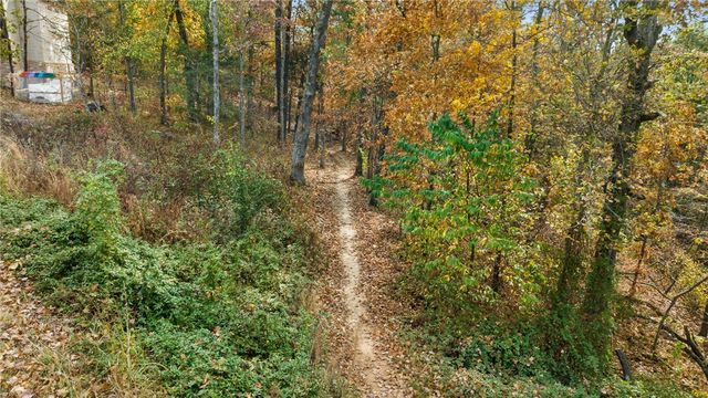 74 Witherby Drive, Bella Vista, AR 72714