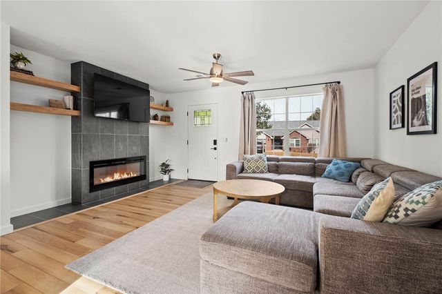 74 Witherby Drive, Bella Vista, AR 72714