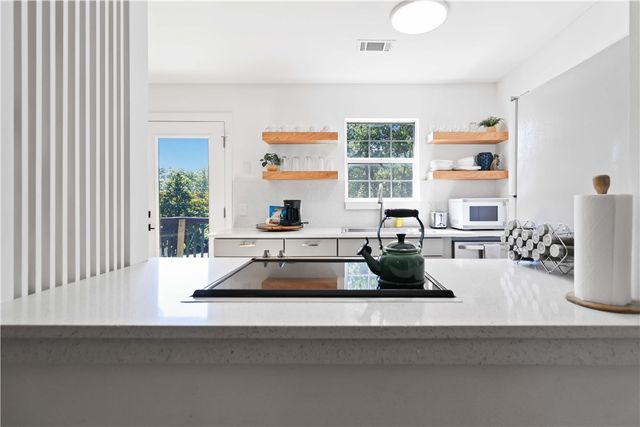 74 Witherby Drive, Bella Vista, AR 72714