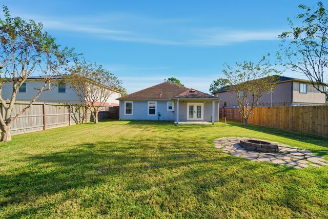 3426 Huisache Boulevard, Pearland, TX 77581