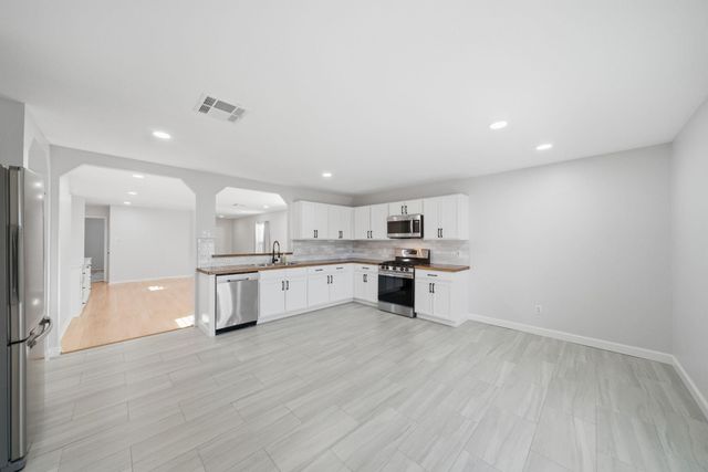 3426 Huisache Boulevard, Pearland, TX 77581