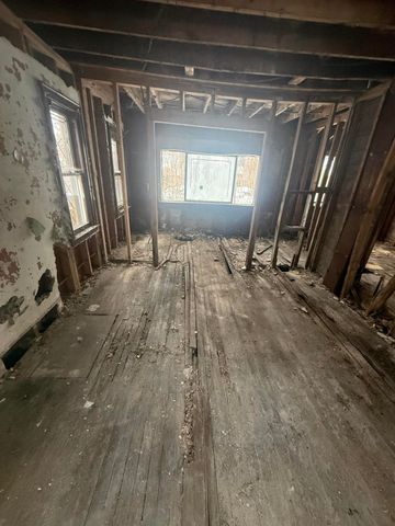 16560 Ward Avenue, Detroit City, MI 48235