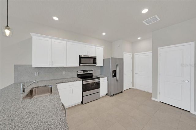 2906 DEER PINE TRAIL, Land O Lakes, FL 34638