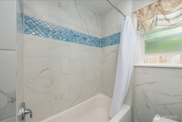 5018 28th Avenue S, Seattle, WA 98108