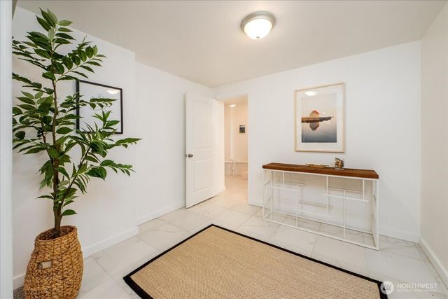 5018 28th Avenue S, Seattle, WA 98108
