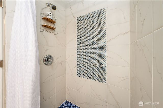 5018 28th Avenue S, Seattle, WA 98108