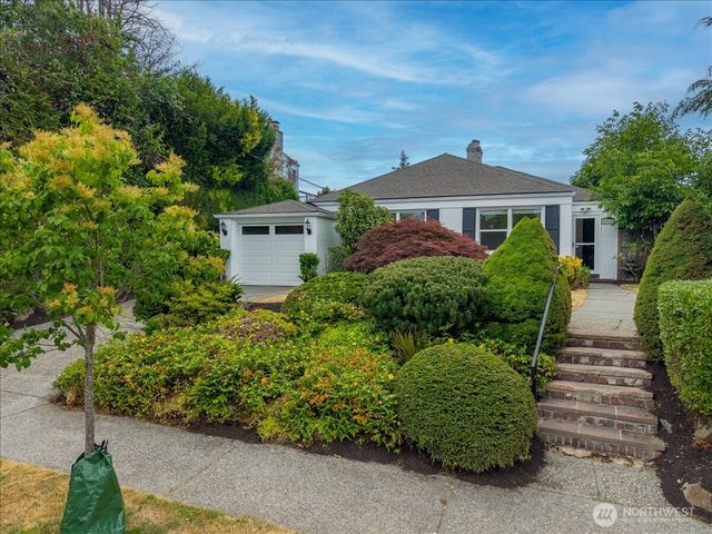 5018 28th Avenue S, Seattle, WA 98108