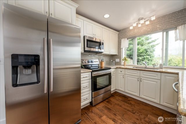 5018 28th Avenue S, Seattle, WA 98108