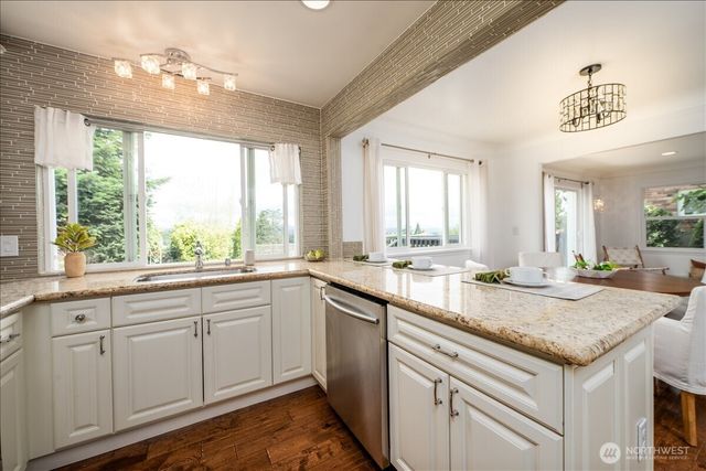5018 28th Avenue S, Seattle, WA 98108