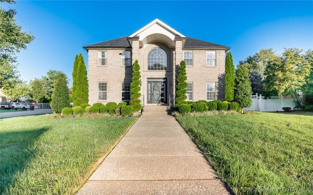 3612 Kerry Ann Way, Jeffersonville, IN 47130