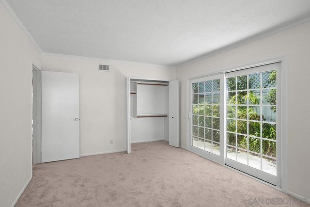5942 Sagebrush Rd, La Jolla, CA 92037