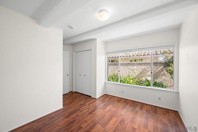 5942 Sagebrush Rd, La Jolla, CA 92037