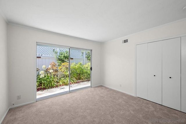 5942 Sagebrush Rd, La Jolla, CA 92037