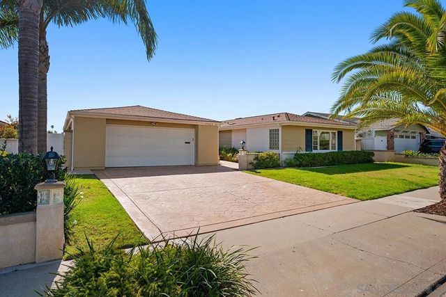 5942 Sagebrush Rd, La Jolla, CA 92037