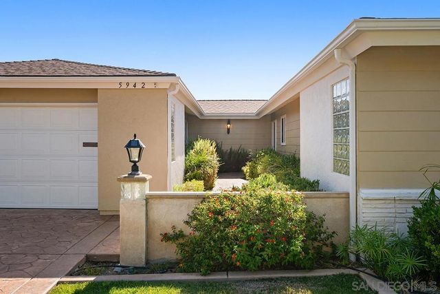 5942 Sagebrush Rd, La Jolla, CA 92037