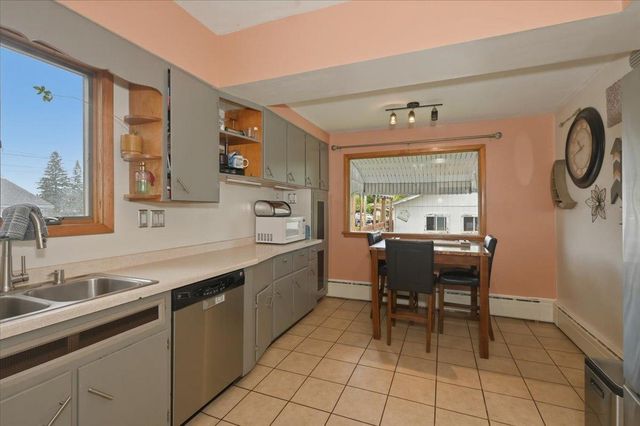 2019 Banks Avenue, Superior, WI 54880