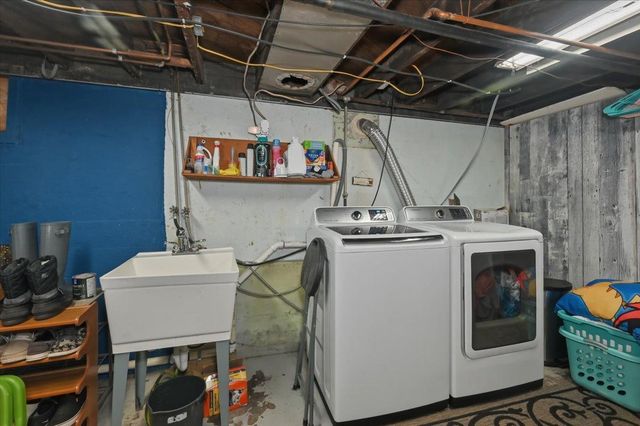 2019 Banks Avenue, Superior, WI 54880