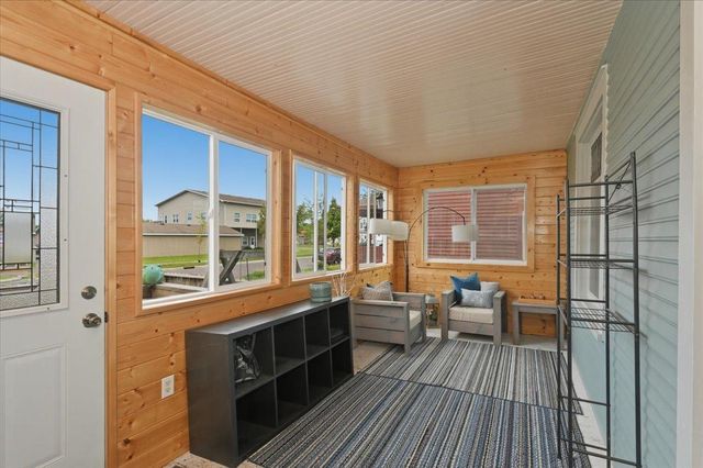 2019 Banks Avenue, Superior, WI 54880