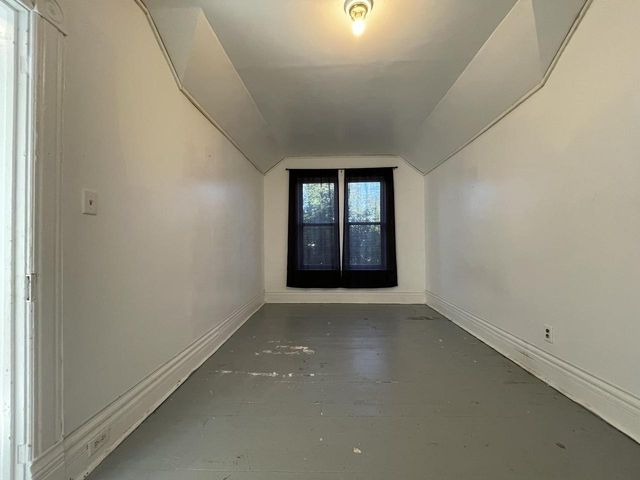 1218 & 1222 Lake Shore Dr W, Ashland, WI 54806