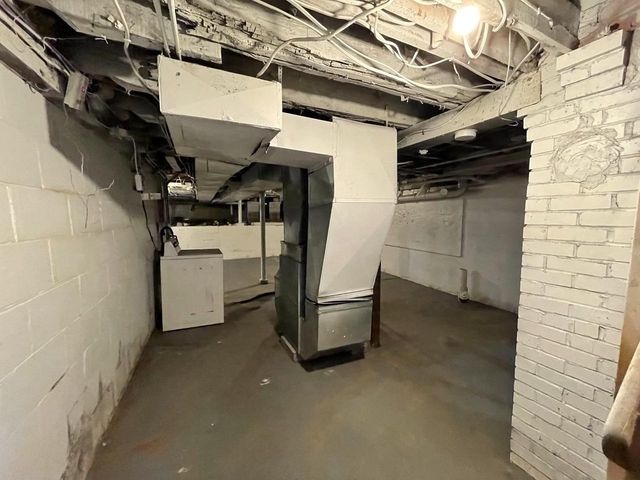 1218 & 1222 Lake Shore Dr W, Ashland, WI 54806