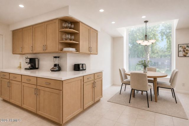 6735 E SUGARLOAF Street, Mesa, AZ 85215