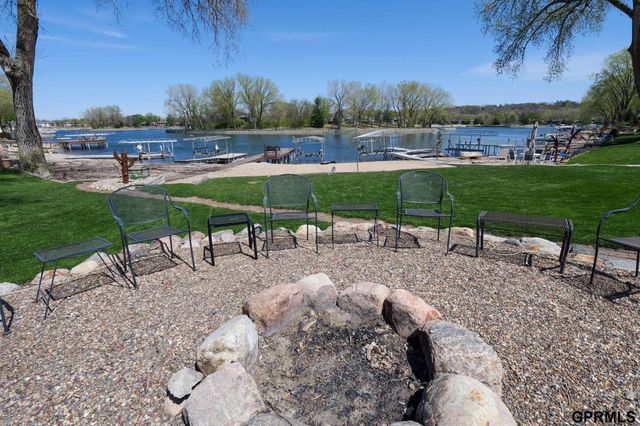 22722 Southshore Drive, Waterloo, NE 68069