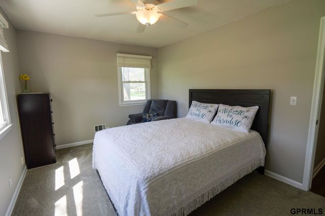 22722 Southshore Drive, Waterloo, NE 68069