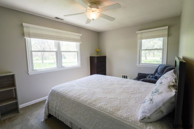 22722 Southshore Drive, Waterloo, NE 68069